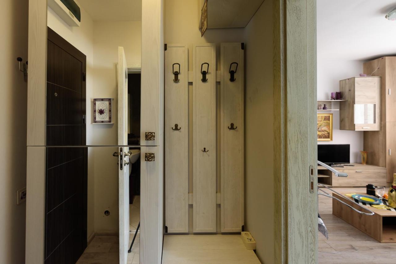 Apartamento Ултра Виолет/Ultraviolet Burgas Exterior foto